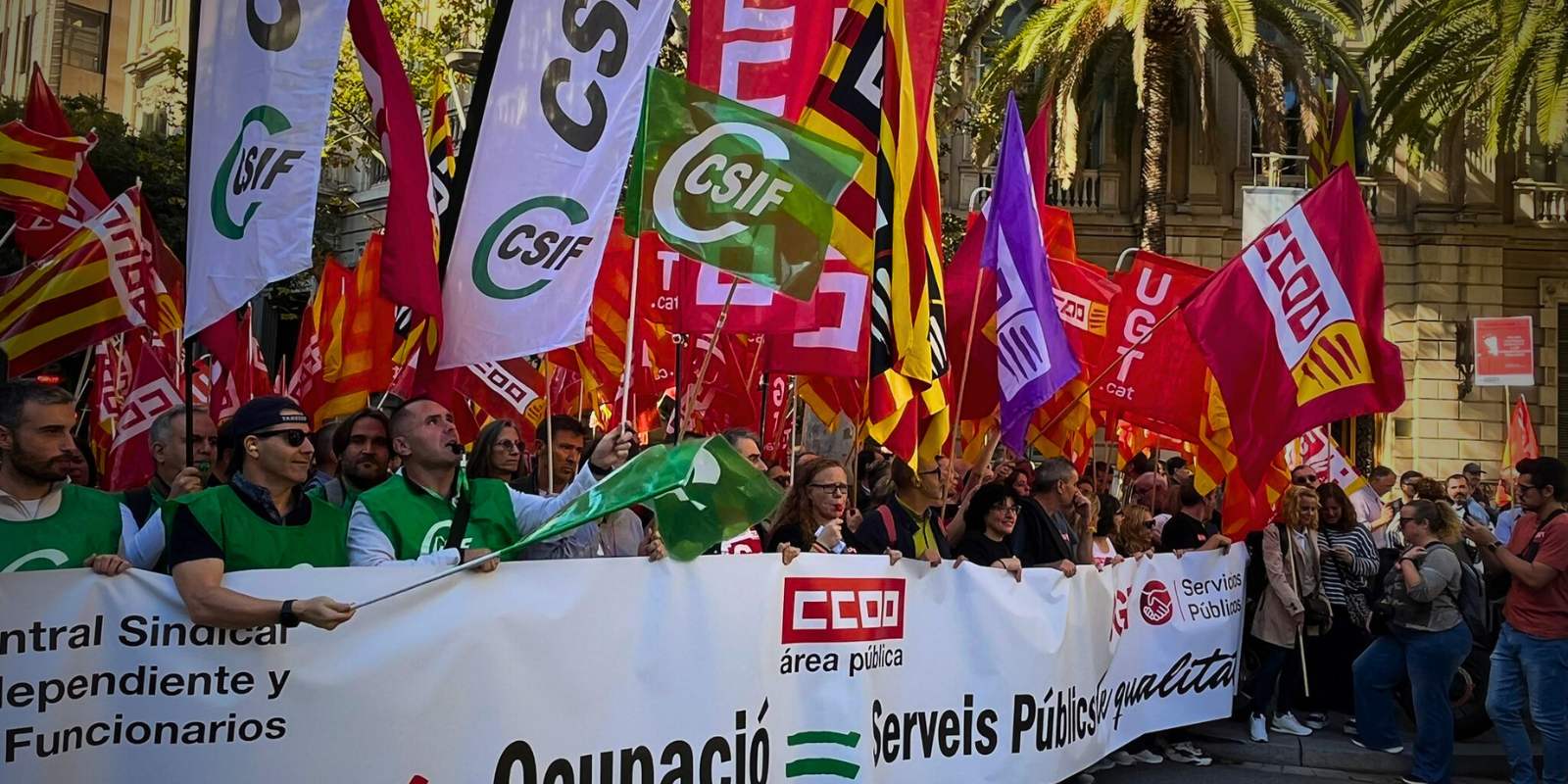 Les treballadores i treballadors públics ens concentrem a Tarragona, Girona, Lleida i Barcelona per exigir al Ministeri millores salarials, més ocupació i uns serveis públics de qualitat.