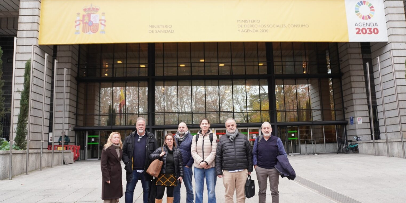 Els sindicats en finalitzar la reunió han manifestat la seva moderada satisfacció pel resultat de la mateixa i pel canvi d'actitud mostrat pels representants del Ministeri de Sanitat